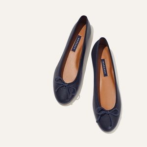 Margaux “The Demi” Flat Navy Blue size 8